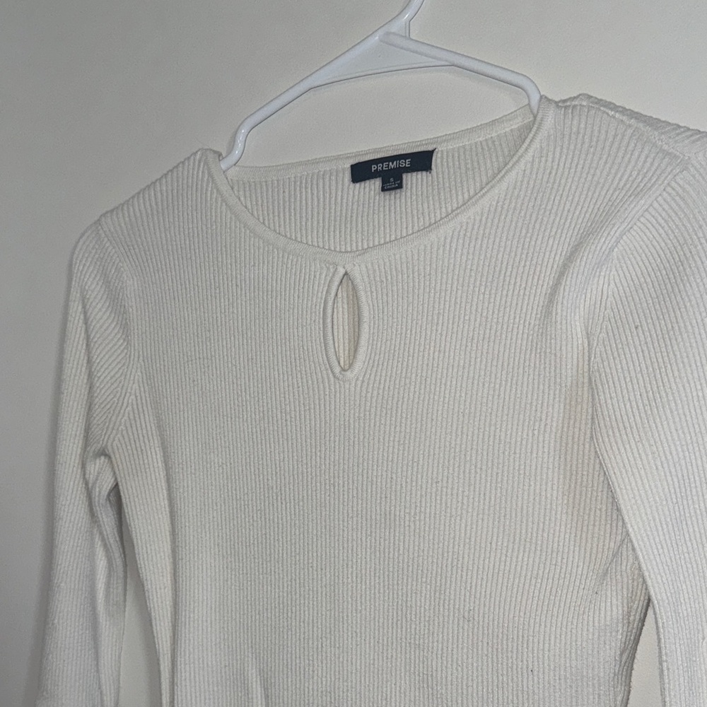 Premise Cream Ribbed Keyhole Blouse - Picture 2 of 4